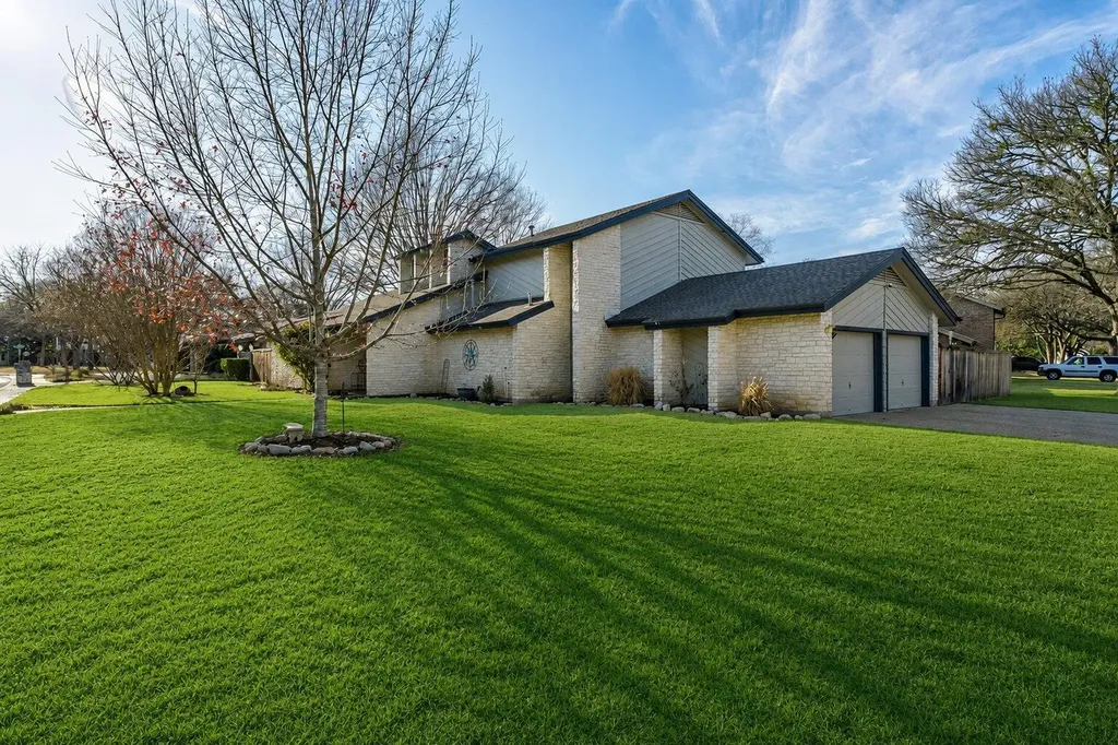 10400 La Costa Drive Austin TX 78747