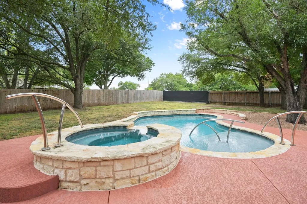 1701 Samoa Court Pflugerville TX 78660