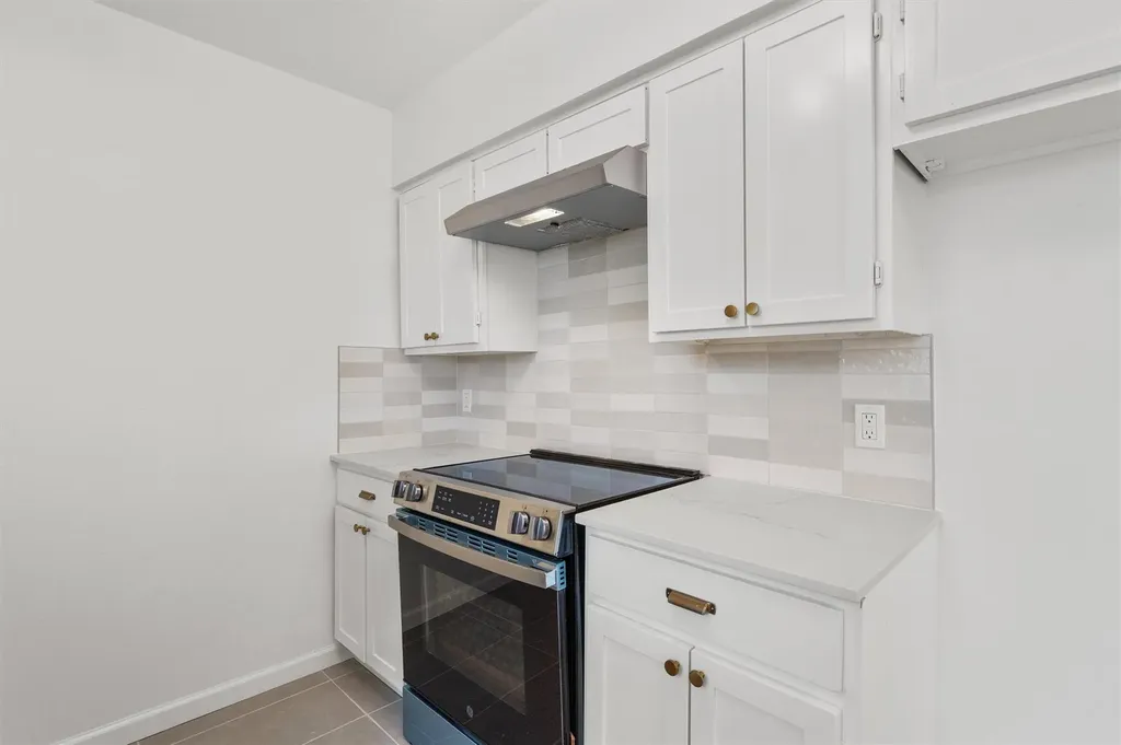 6602 Boleynwood Drive Austin TX 78745