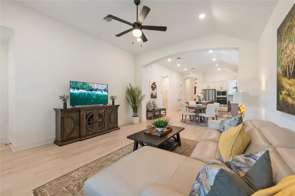 294 Kimble Creek Loop Kyle TX 78640