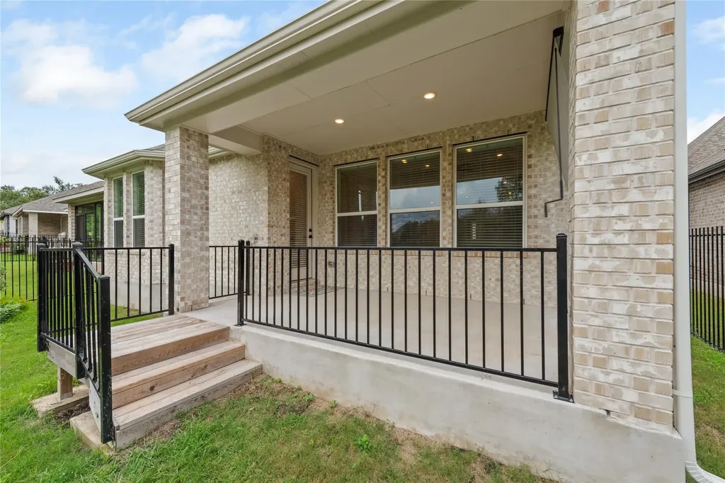 294 Kimble Creek Loop Kyle TX 78640