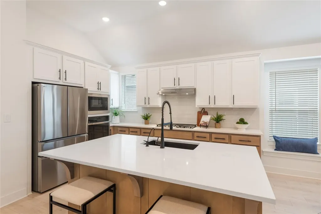 294 Kimble Creek Loop Kyle TX 78640
