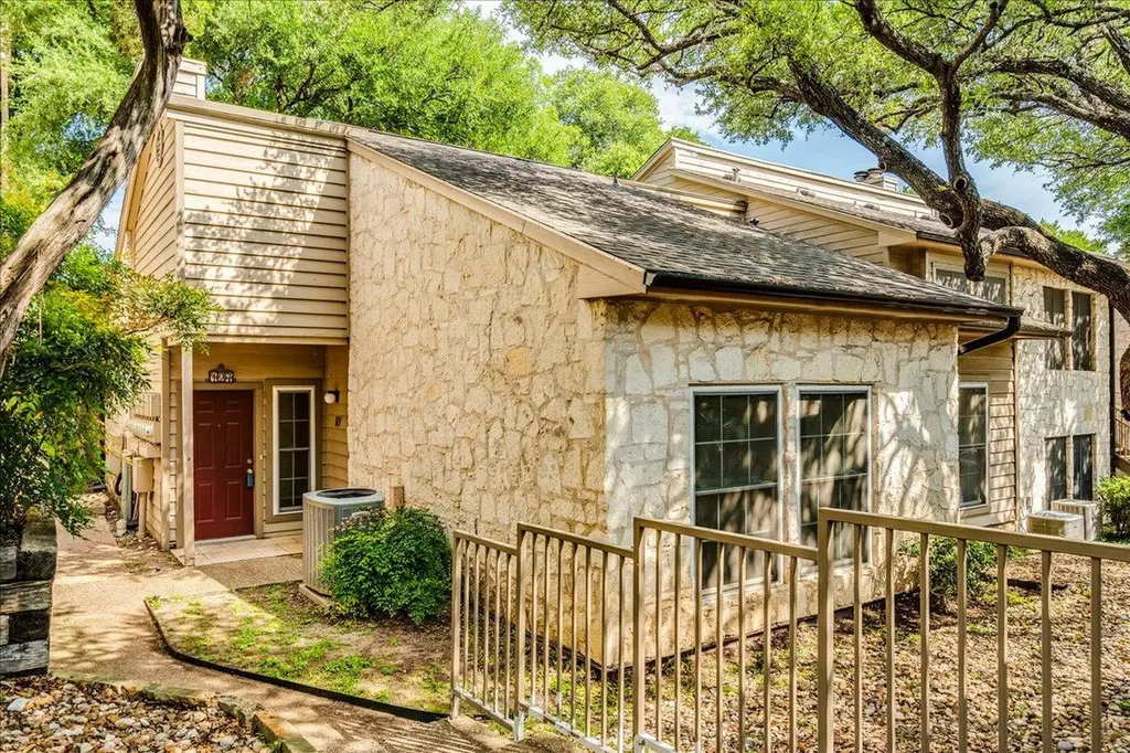 3809 Spicewood Springs Road Austin TX 78759