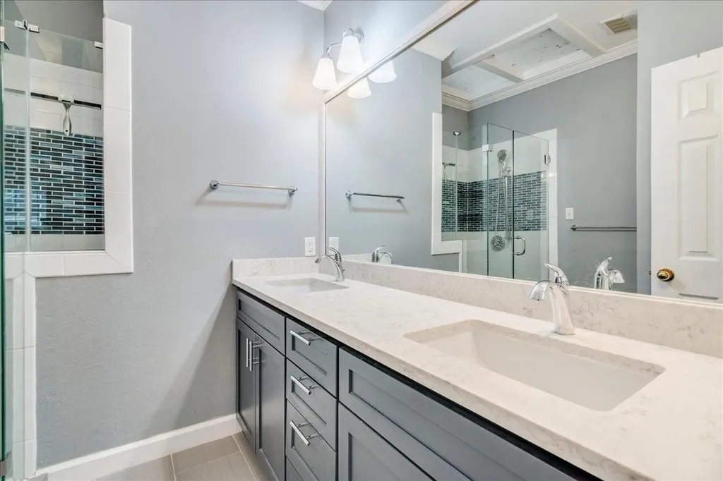 3809 Spicewood Springs Road Austin TX 78759