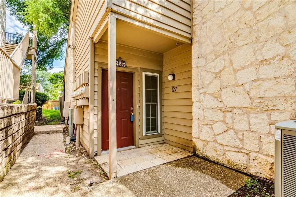 3809 Spicewood Springs Road Austin TX 78759
