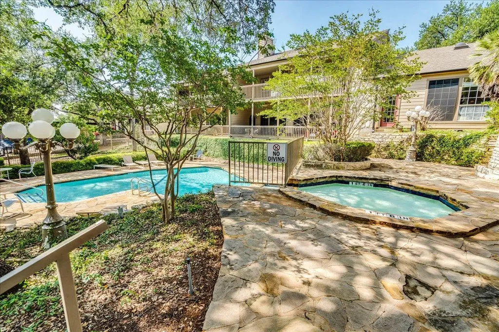 3809 Spicewood Springs Road Austin TX 78759