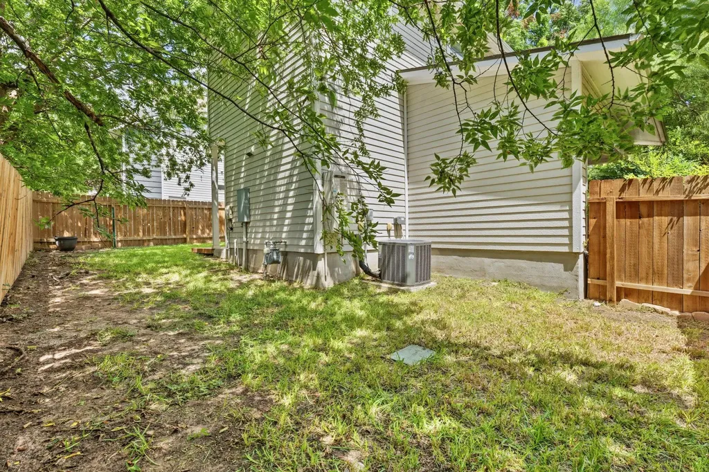 2000 E 18th Street Austin TX 78702