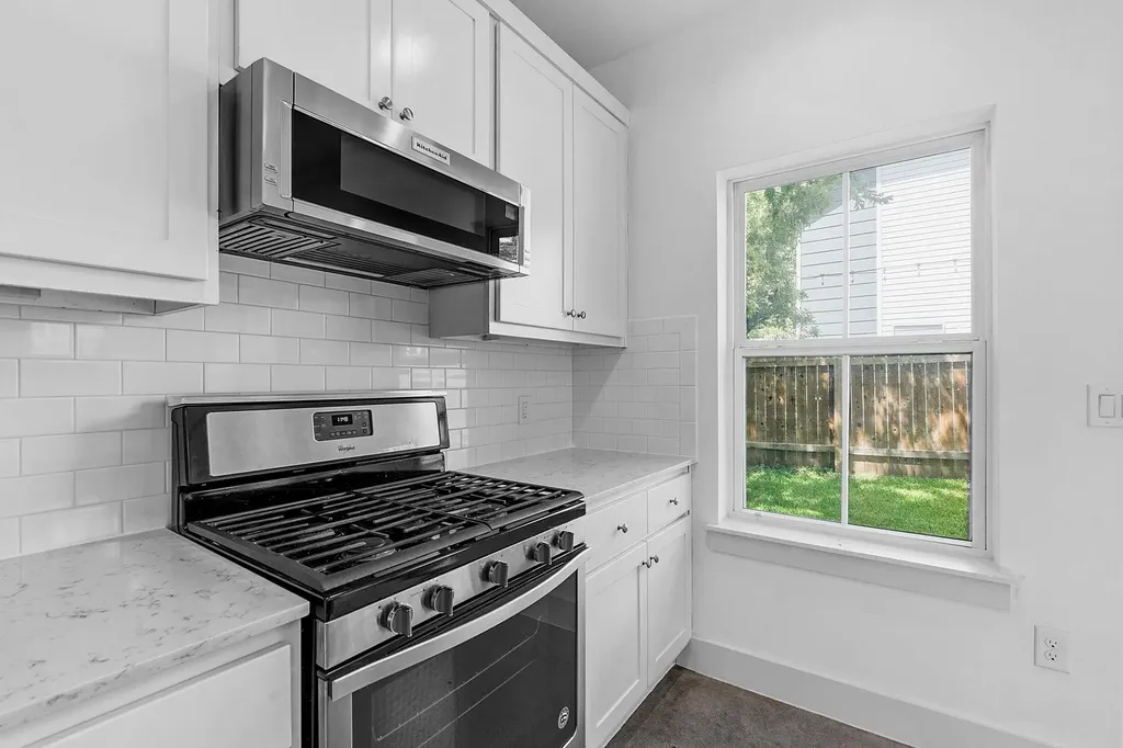 2000 E 18th Street Austin TX 78702