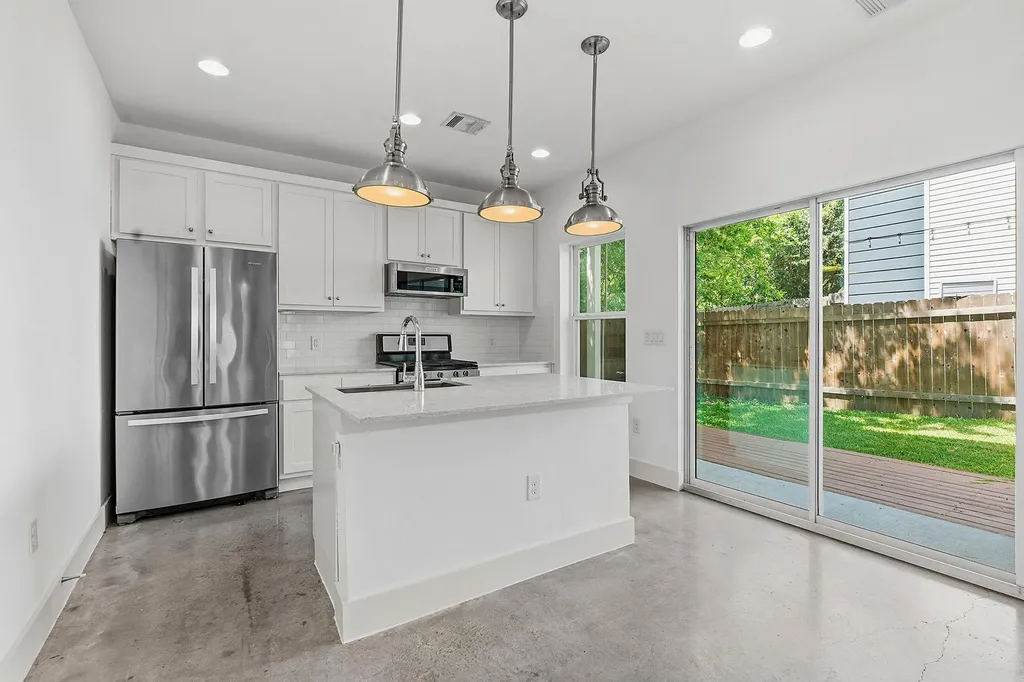 2000 E 18th Street Austin TX 78702