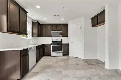 1039 Sand Post Place San Marcos TX 78666