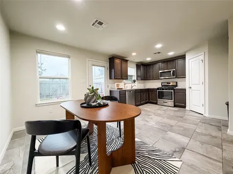 1039 Sand Post Place San Marcos TX 78666