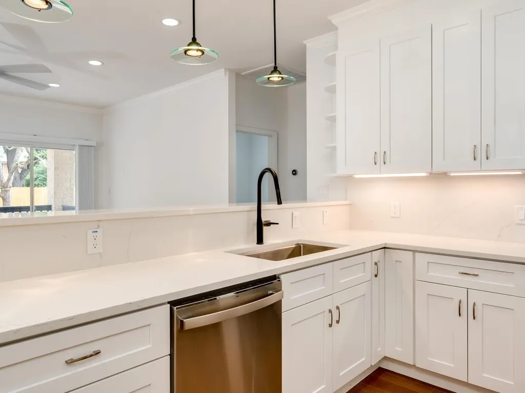 4601 Eilers Avenue Austin TX 78751