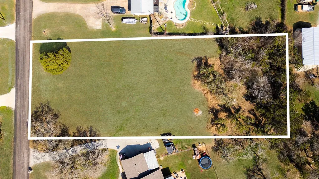 201 Retha Drive Dripping Springs TX 78620
