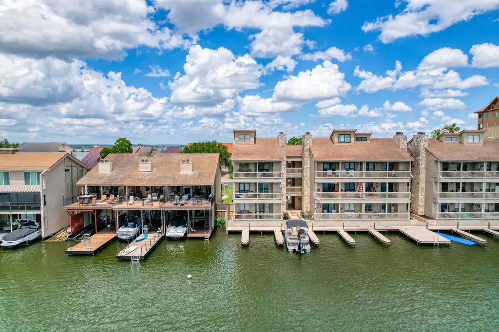 1100 The Cape Road Horseshoe Bay TX 78657