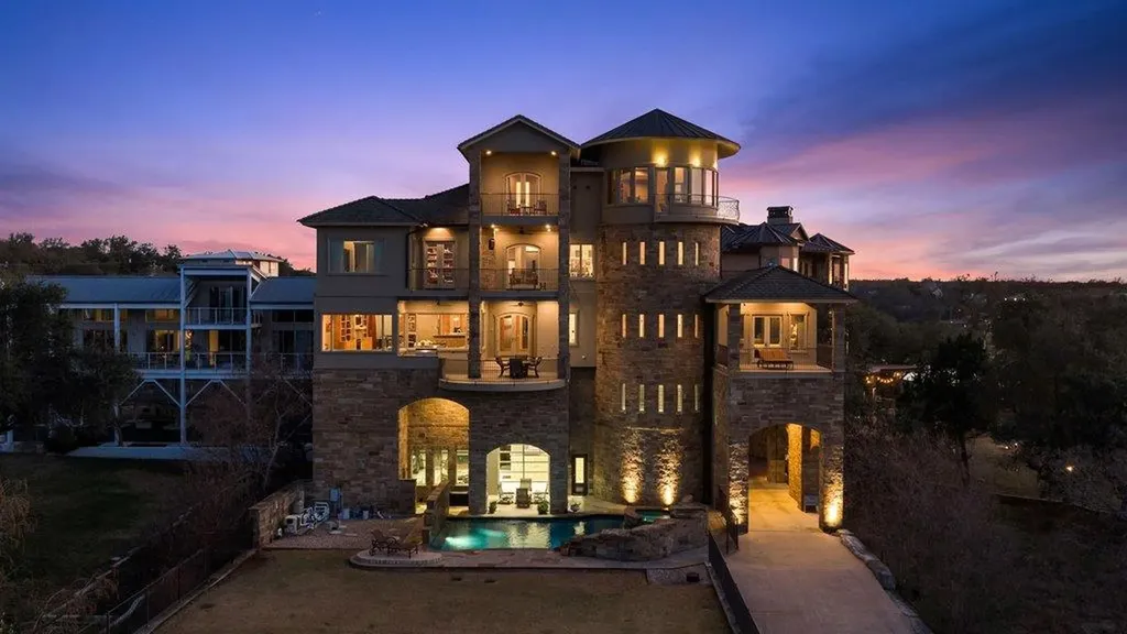 1310 Hurst Hollow Austin TX 78734