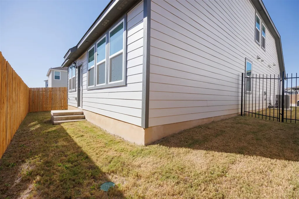 13707 Manhattan Drive Pflugerville TX 78660