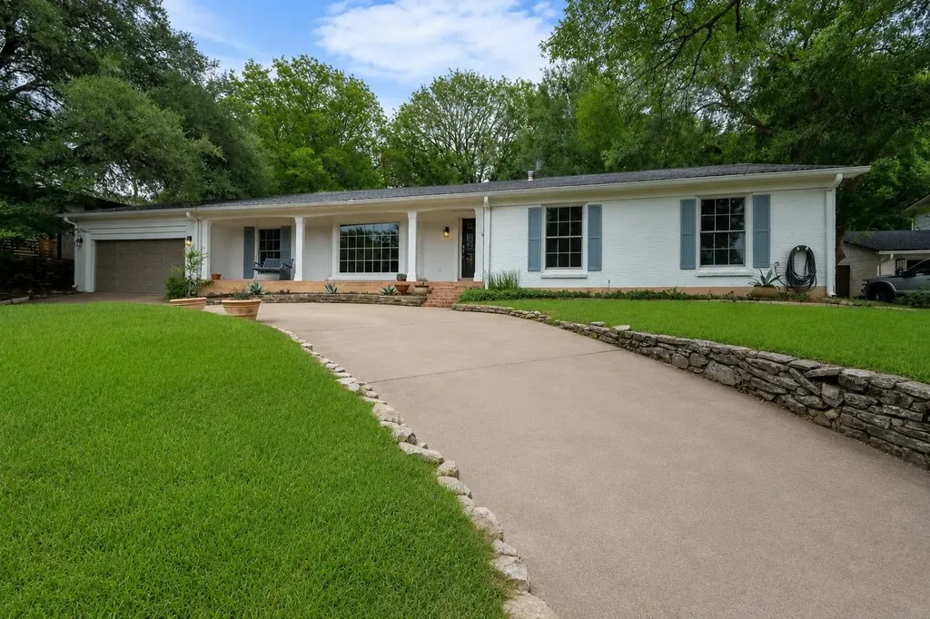 3405 Cascadera Drive Austin TX 78731
