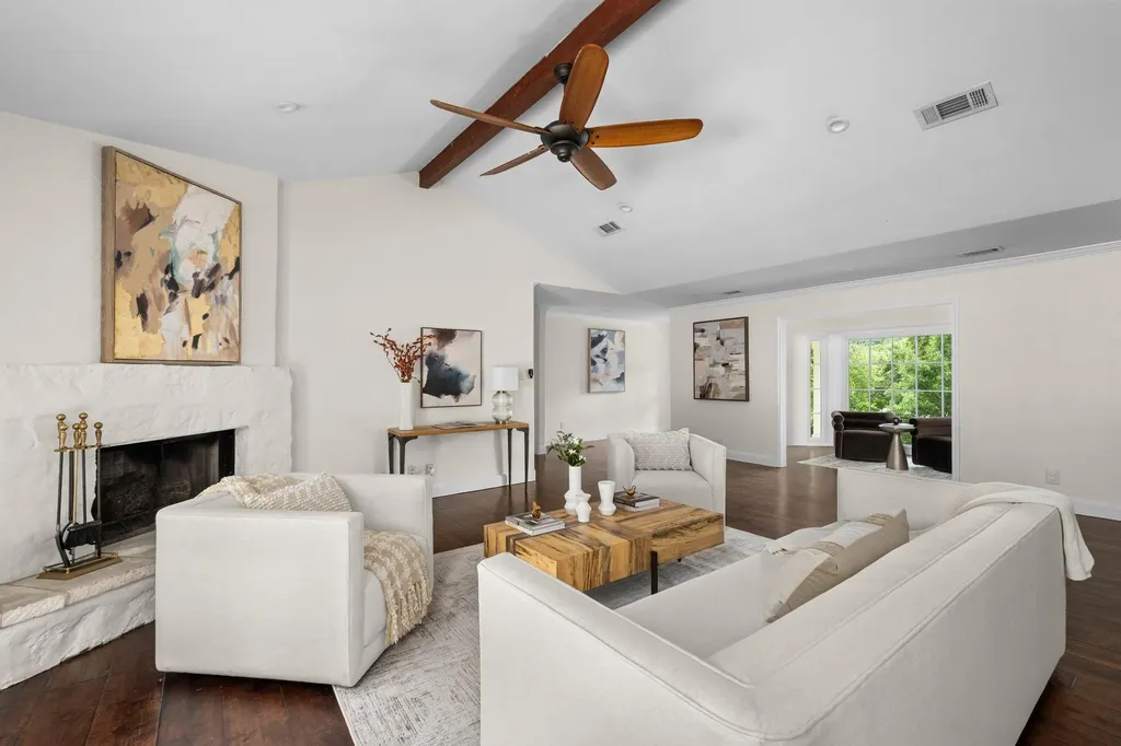 3405 Cascadera Drive Austin TX 78731