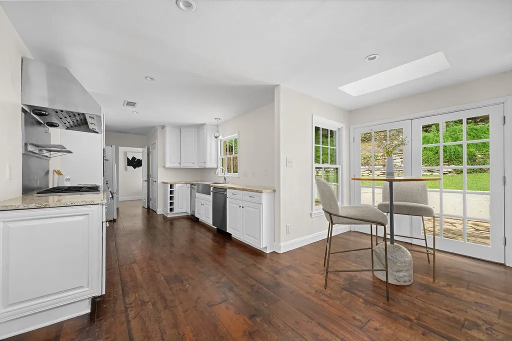 3405 Cascadera Drive Austin TX 78731