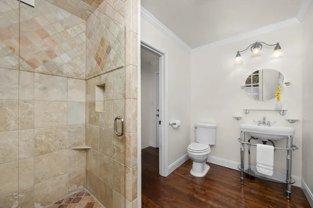 3405 Cascadera Drive Austin TX 78731