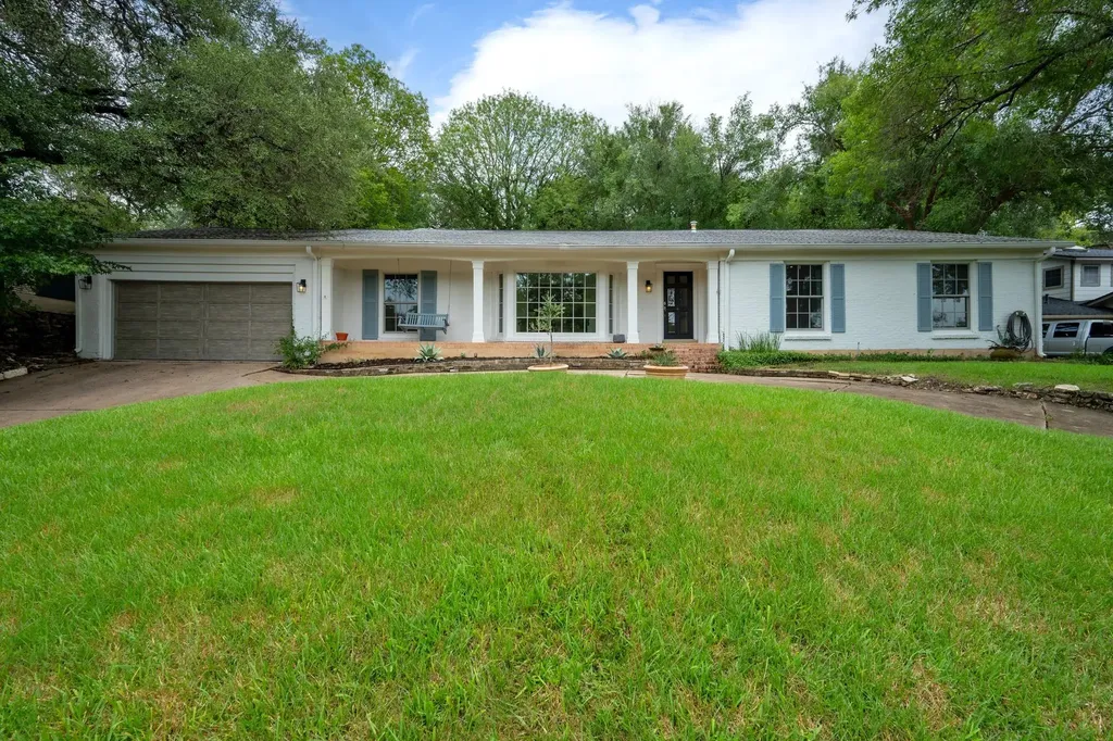 3405 Cascadera Drive Austin TX 78731