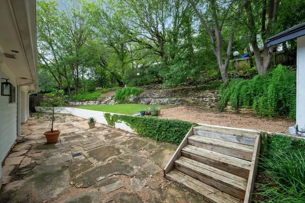 3405 Cascadera Drive Austin TX 78731