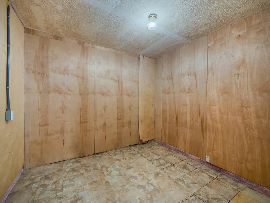 1021 Gardner Road Austin TX 78721