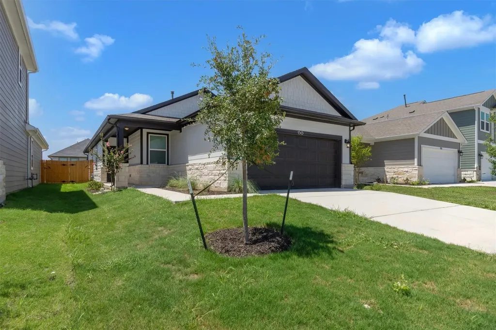 130 Hornet Street Elgin TX 78621