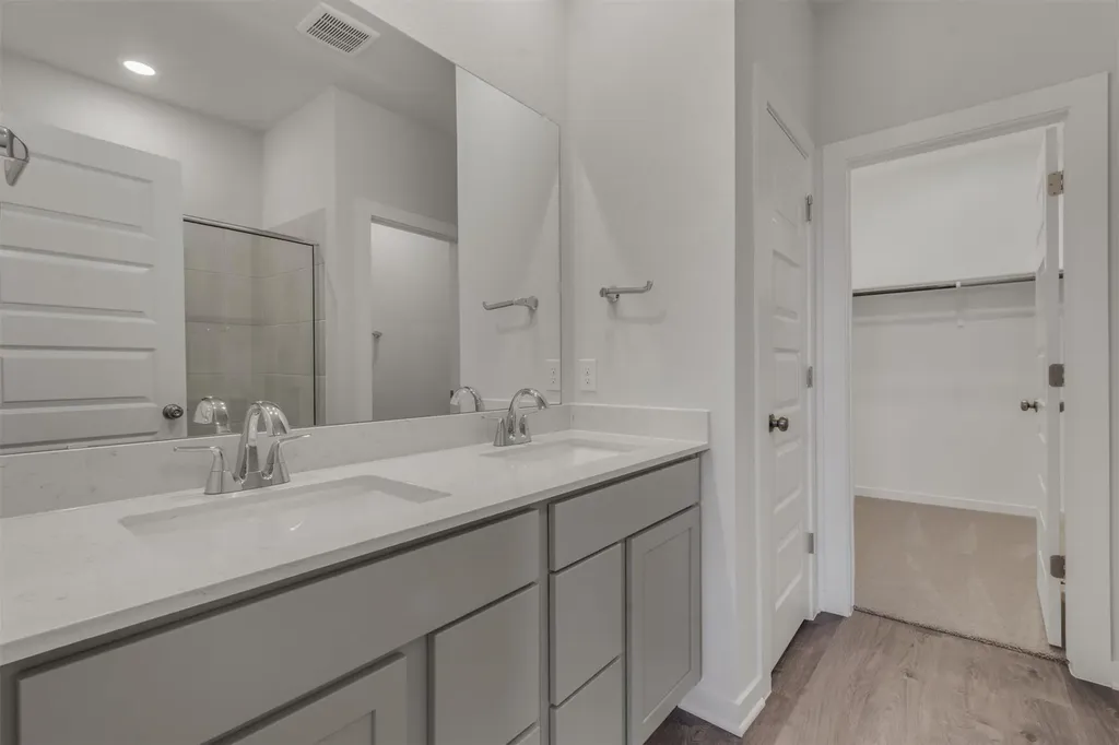 130 Hornet Street Elgin TX 78621