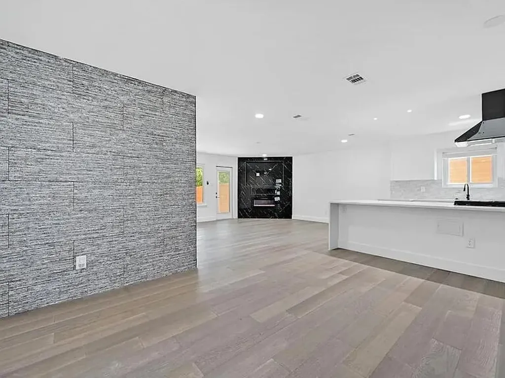3600 Alexandria Drive Austin TX 78749