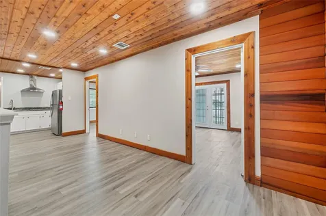 11204 Bluff Bend Drive Austin TX 78753