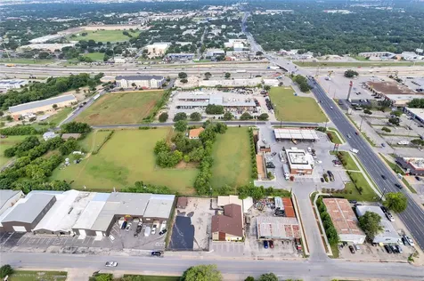 11204 Bluff Bend Drive Austin TX 78753
