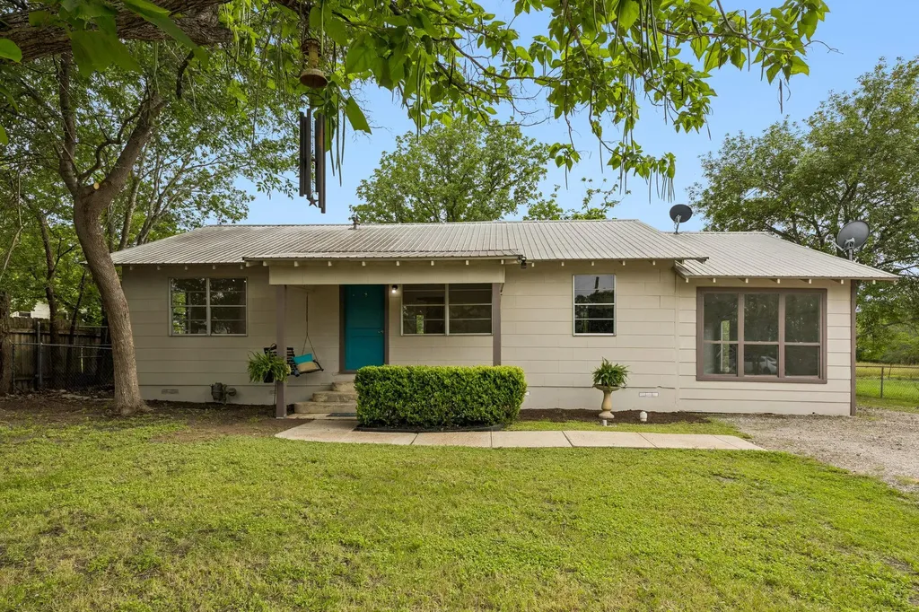 706 John Nagle Street Manor TX 78653