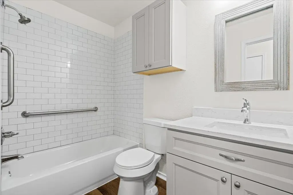 1404 Sir Thopas Trail Austin TX 78748