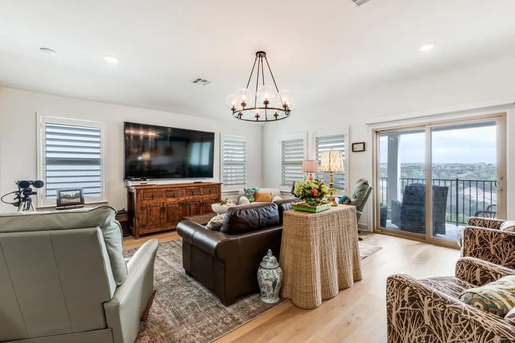 2540 Costa Del Sol Drive Leander TX 78641