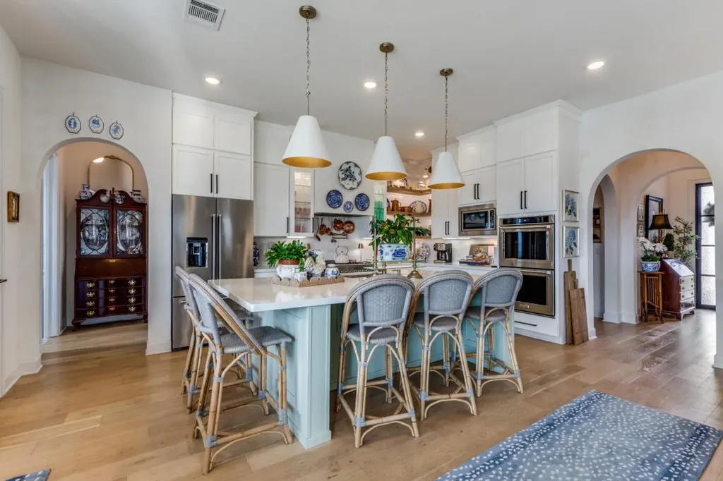 2540 Costa Del Sol Drive Leander TX 78641