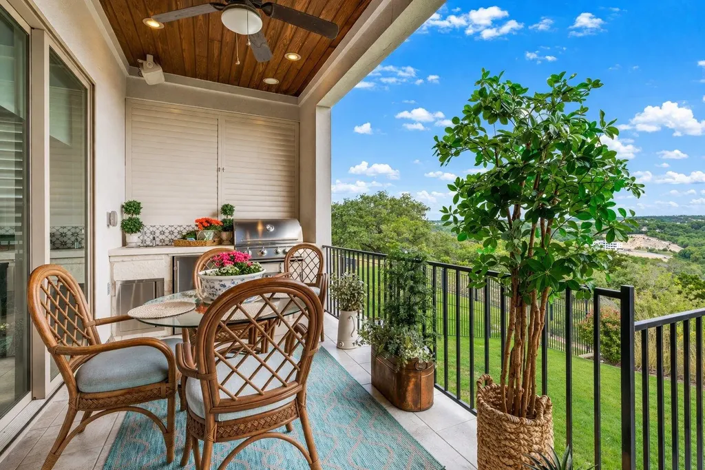 2540 Costa Del Sol Drive Leander TX 78641