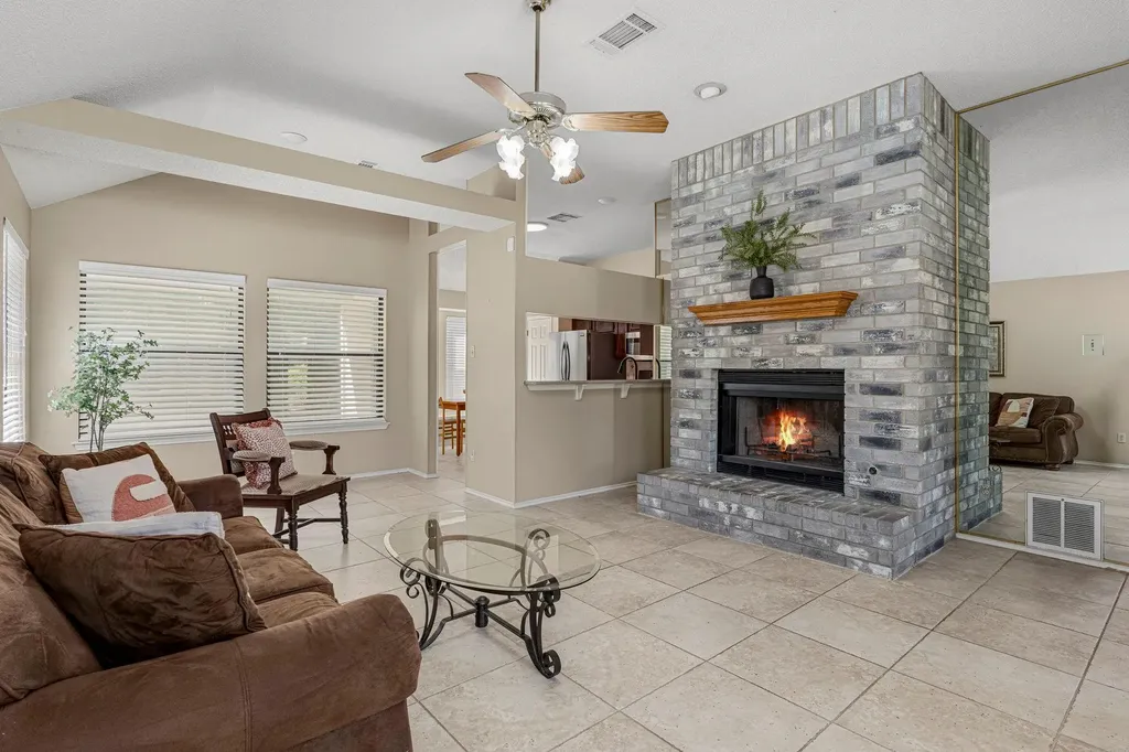 1001 Cedar Falls Street Round Rock TX 78681