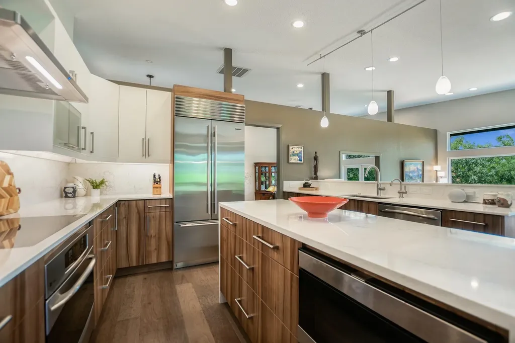 5904 Spartan Cove Austin TX 78759