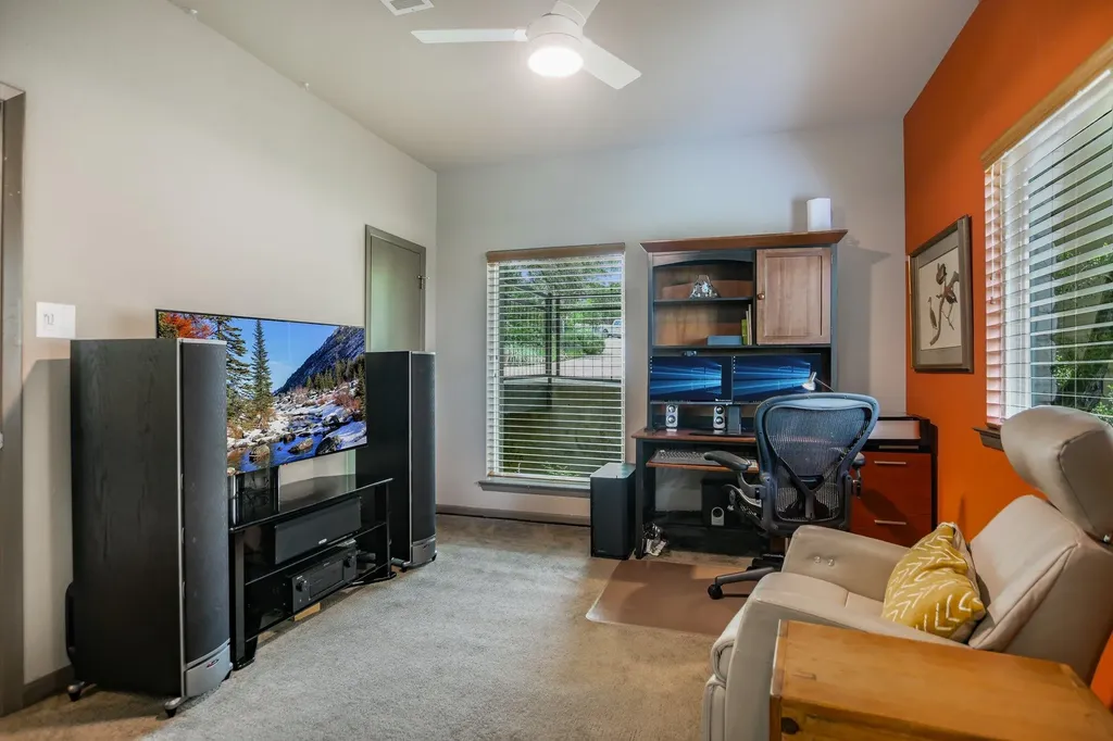 5904 Spartan Cove Austin TX 78759