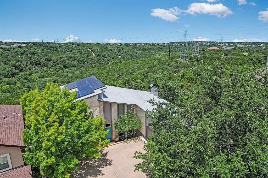 5904 Spartan Cove Austin TX 78759
