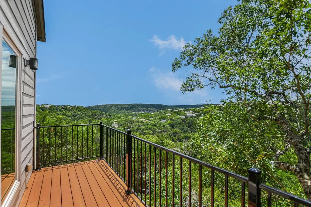 5904 Spartan Cove Austin TX 78759