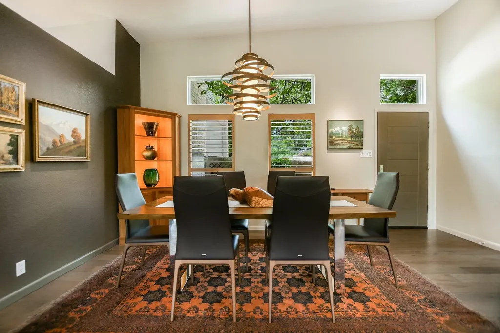 5904 Spartan Cove Austin TX 78759