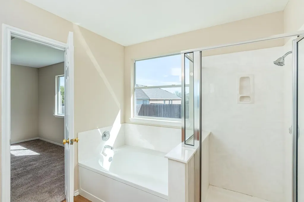 210 Carol Avenue Leander TX 78641