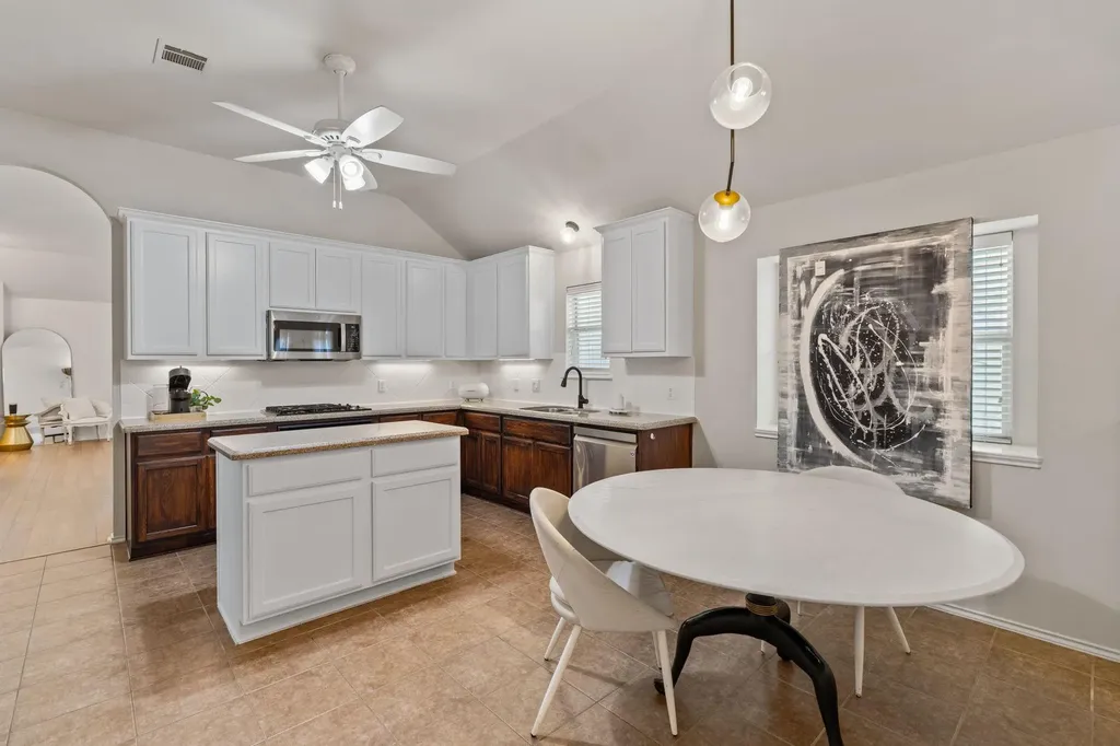 11009 Casitas Drive Austin TX 78717