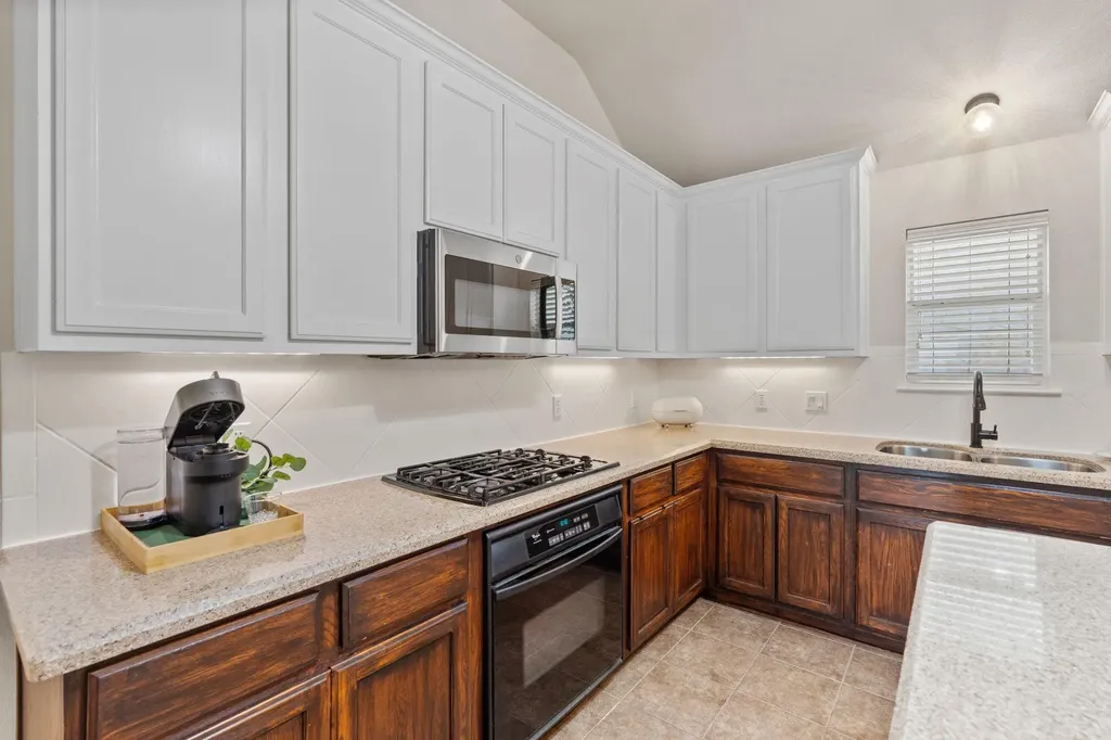 11009 Casitas Drive Austin TX 78717
