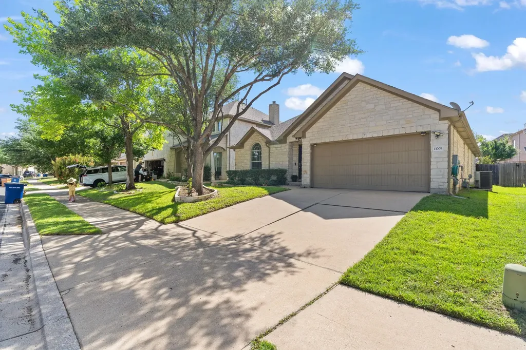 11009 Casitas Drive Austin TX 78717