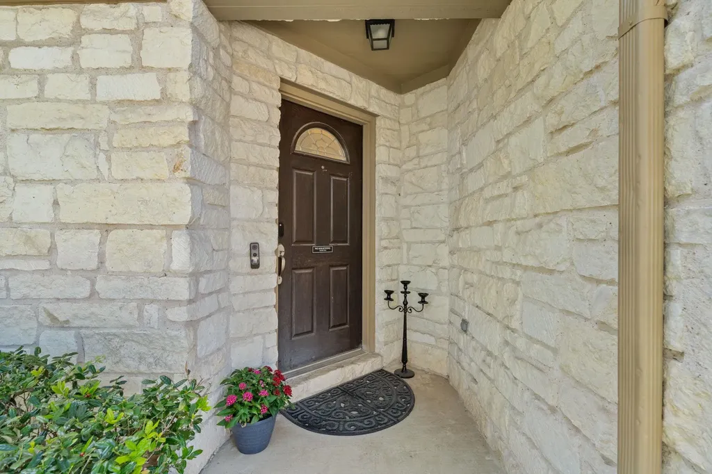 11009 Casitas Drive Austin TX 78717