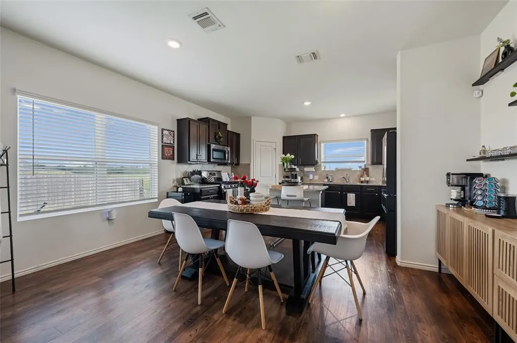 7304 Fall Ray Drive Del Valle TX 78617