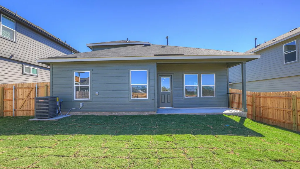 226 Shenandoah Drive Kyle TX 78640